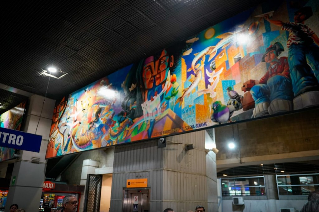 MURAL 3