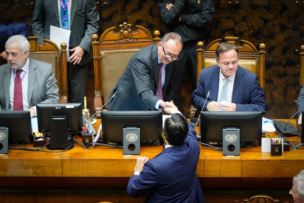 WhatsApp Image 2024-11-04 at 20.37.10